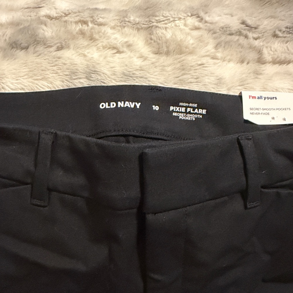Old Navy Black High-Rise Pixie Flare Pants - Picture 2 of 7